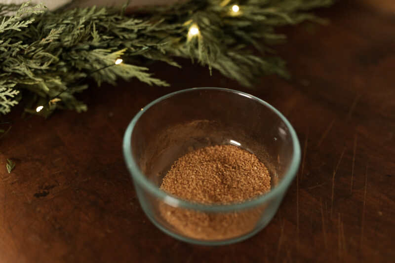 Cinnamon and sugar mix for rim of glass
